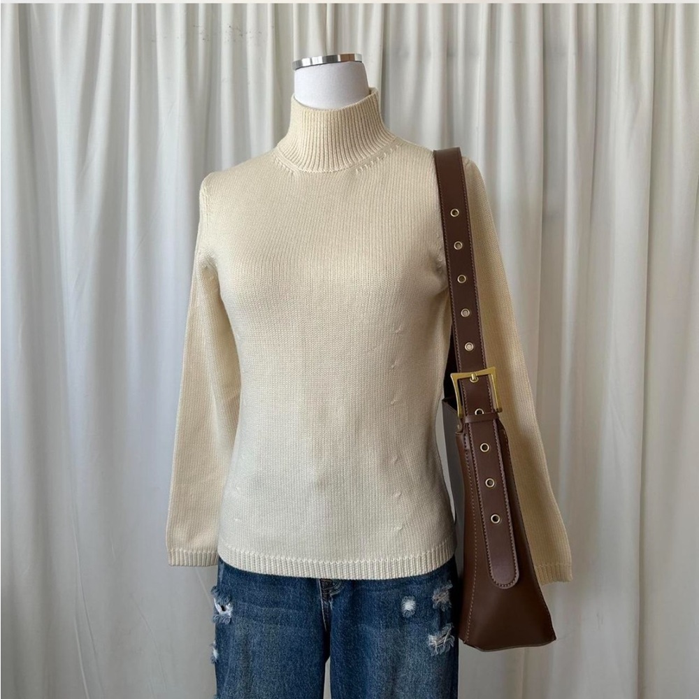 Vintage Cream Ann Taylor Italian Merino Wool Mock Neck sweater size XS - Picture 4 of 8